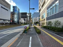 【東京都/港区新橋】新橋プラザビル 前面道路