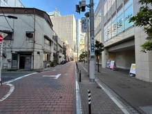 【東京都/港区新橋】新橋プラザビル 前面道路