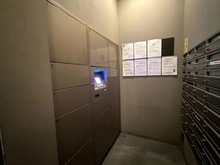 【東京都/中央区日本橋堀留町】コンポジット日本橋 宅配BOX