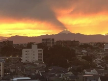 【東京都/目黒区原町】ラ・フォルム目黒原町 眺望：ズームあり・夕景・富士山を望む眺望