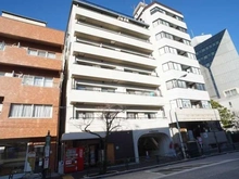 【東京都/港区南麻布】オリエンタル南麻布 外観：写真中央