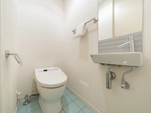 【東京都/港区南麻布】スタイルハウス南麻布 トイレ