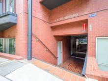 【東京都/港区元麻布】ライオンズマンション元麻布 エントランス