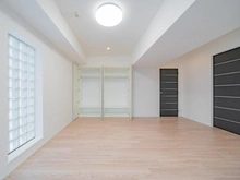 【東京都/渋谷区松濤】モデルノトッレ松濤 洋室