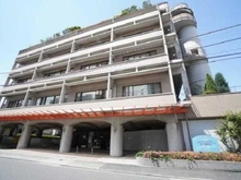 【東京都/港区三田】ザ・パークハウス三田ガーデン 古川橋病院（現地より約406m）