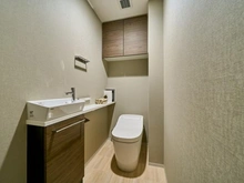 【東京都/港区三田】三田聖坂ガーデンレジデンス トイレ