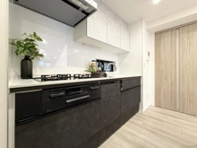 【東京都/港区麻布十番】グランドメゾン麻布一の橋 キッチン