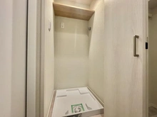 【東京都/港区三田】秀和第2三田綱町レジデンス 収納：洗濯機置き場