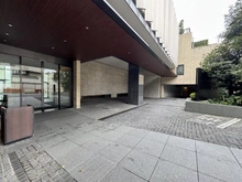 【東京都/港区六本木】フォレストテラス鳥居坂 エントランス