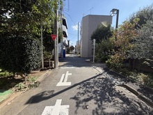 【東京都/狛江市和泉本町】クィーポ狛江 前面道路