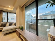 【東京都/目黒区上目黒】諏訪山ハウス リビング・ダイニング