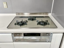 【東京都/目黒区上目黒】諏訪山ハウス キッチン：三口コンロ