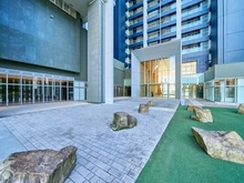 【東京都/港区港南】ワールドシティタワーズ アクアタワー 敷地内