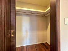 【東京都/千代田区一番町】パークハウス一番町 収納：洋室