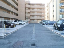 【神奈川県/藤沢市片瀬海岸】ヴィルヌーブ片瀬江ノ島マリンテラス 駐車場