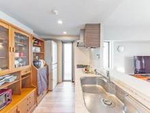 【神奈川県/川崎市中原区丸子通】ジオ新丸子 キッチン：カウンターキッチン