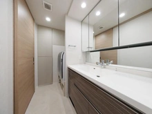 【神奈川県/川崎市中原区丸子通】ジオ新丸子 洗面所