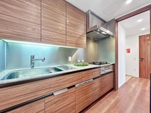 【東京都/新宿区富久町】富久クロスコンフォートタワー キッチン