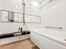 【東京都/新宿区富久町】富久クロスコンフォートタワー 浴室