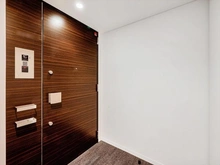 【東京都/新宿区富久町】富久クロスコンフォートタワー 玄関