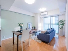 【東京都/港区高輪】グローリオ白金高輪 リビング・ダイニング：家具・調度品は販売価格に含まれません