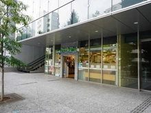 【東京都/目黒区中目黒】ソフィアーレ代官山 ファミリーマート 恵比寿南三丁目店（現地より約180m）