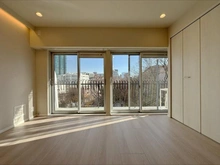 【東京都/港区三田】秀和第2三田綱町レジデンス 洋室