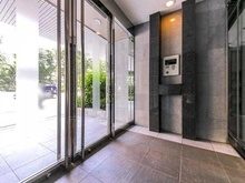 【東京都/新宿区西新宿】ラコント新宿セントラルパークアパートメント エントランス