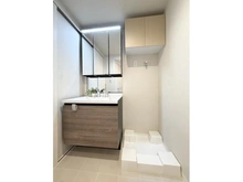 【東京都/新宿区西新宿】ラコント新宿セントラルパークアパートメント 洗面室