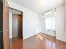 【東京都/世田谷区千歳台】パークハウス世田谷千歳台コンフォート 洋室：約6.5帖