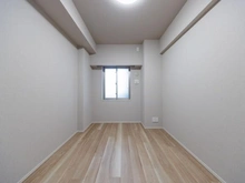 【東京都/世田谷区粕谷】蘆花公園ザ・レジデンス フォレストコート 洋室：約5.0帖