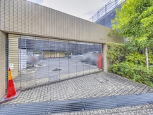 【東京都/世田谷区北烏山】プラウド富士見ヶ丘コートテラス 駐車場：修繕工事中・駐車場入り口