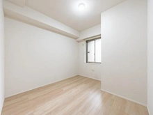 【東京都/世田谷区桜上水】桜上水ガーデンズ　 E棟 洋室：約6.3帖