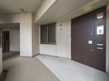 【東京都/世田谷区桜上水】桜上水ガーデンズ　 E棟 玄関