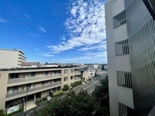 【東京都/世田谷区上北沢】プラウド上北沢ディアージュ アプローチ