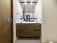 【東京都/世田谷区桜上水】桜上水ガーデンズ　 D棟 洗面室