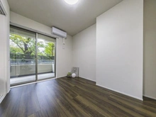 【東京都/世田谷区桜上水】桜上水ガーデンズ　 D棟 洋室：約6.6帖