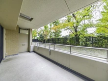 【東京都/世田谷区桜上水】桜上水ガーデンズ　 D棟 バルコニー