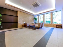 【東京都/世田谷区桜上水】桜上水ガーデンズ　 D棟 エントランス