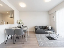 【東京都/世田谷区桜上水】桜上水ガーデンズ D棟 リビング・ダイニング