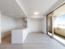 【東京都/世田谷区上祖師谷】コスモグランリュクス世田谷 リビング・ダイニング