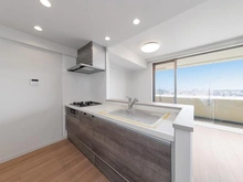 【東京都/世田谷区上祖師谷】コスモグランリュクス世田谷 キッチン