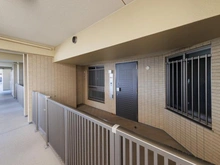 【東京都/世田谷区上祖師谷】コスモグランリュクス世田谷 ポーチ