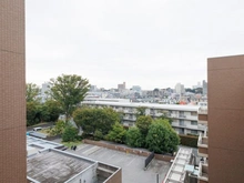 【東京都/世田谷区桜上水】桜上水ガーデンズ I棟 眺望：北側バルコニーから