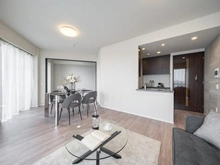 【東京都/世田谷区桜上水】桜上水ガーデンズ G棟 リビング・ダイニング