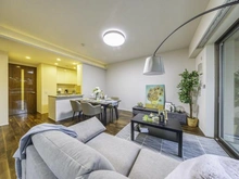 【東京都/世田谷区桜上水】桜上水ガーデンズ　 D棟 リビング・ダイニング：※家具・調度品は販売価格に含まれておりません