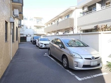【東京都/世田谷区世田谷】世田谷ハウス 駐車場