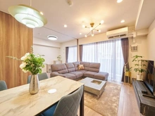 【東京都/世田谷区代田】プラウド世田谷代田 リビング・ダイニング：(奥)洋室