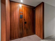 【東京都/小金井市本町】プラウドタワー武蔵小金井クロス ウエスト 玄関