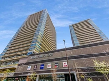 【東京都/小金井市本町】プラウドタワー武蔵小金井クロスイースト 外観：イースト：写真右側